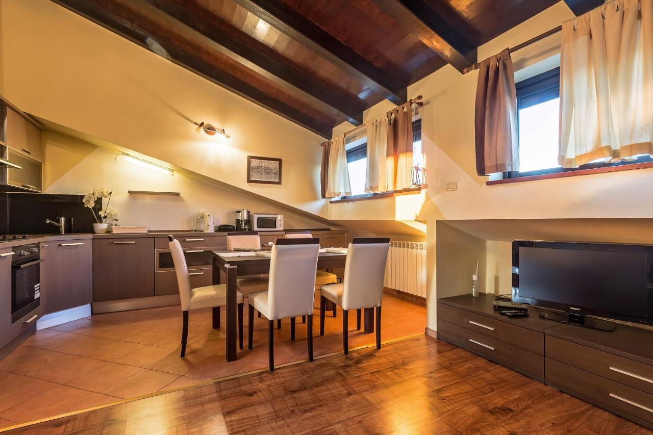 Apartmani Gilda Врсар Экстерьер фото