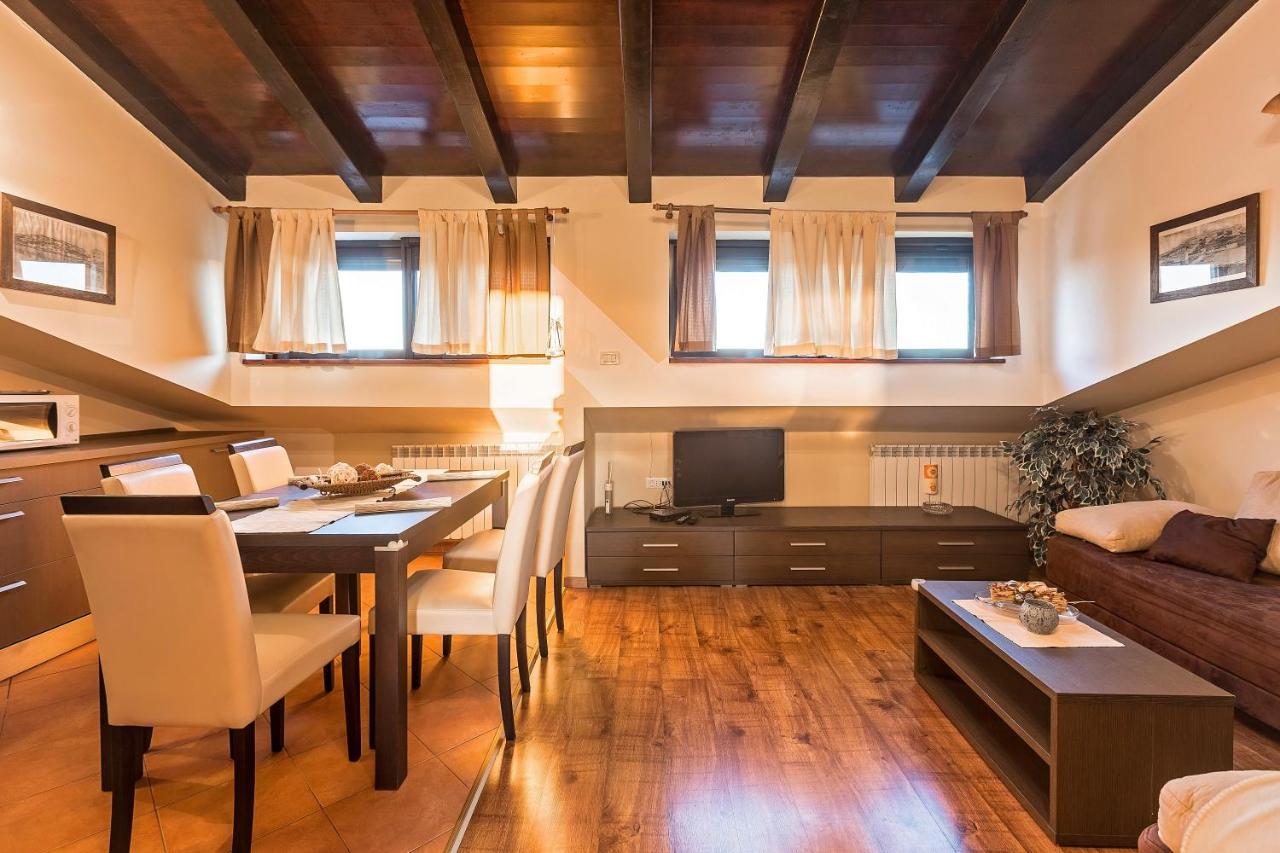 Apartmani Gilda Врсар Экстерьер фото