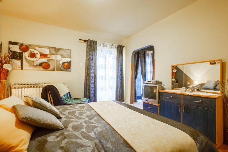 Apartmani Gilda Врсар Экстерьер фото