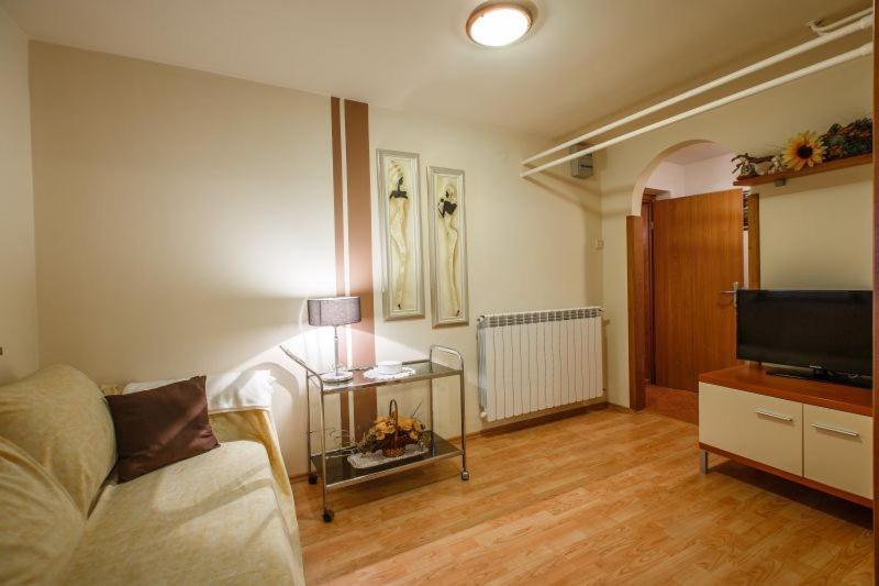Apartmani Gilda Врсар Экстерьер фото
