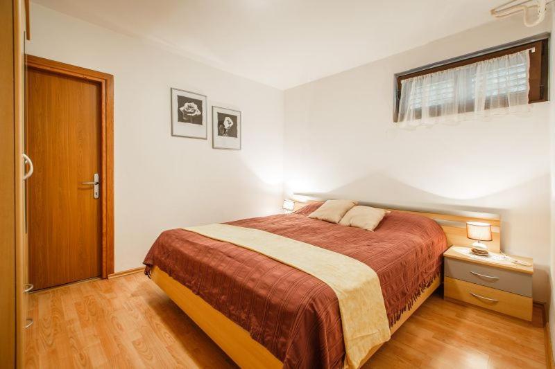 Apartmani Gilda Врсар Экстерьер фото