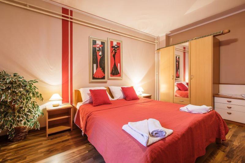 Apartmani Gilda Врсар Экстерьер фото