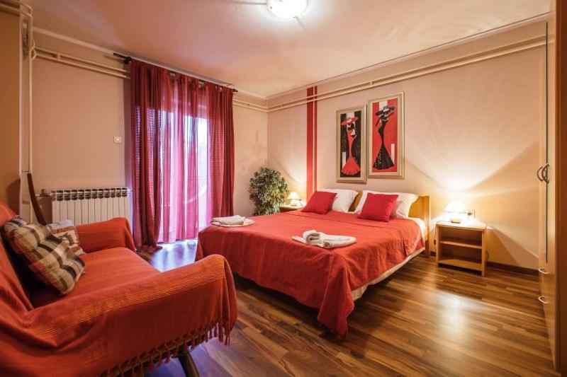Apartmani Gilda Врсар Экстерьер фото